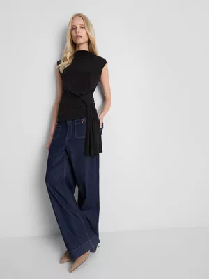 Top con detalle de nudo By Coleen