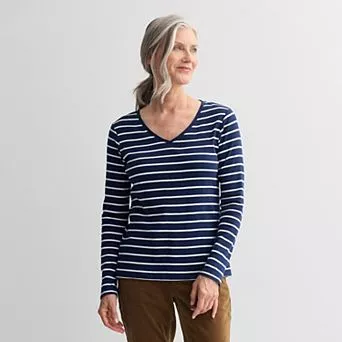 Women's Croft & Barrow® Essential Long Sleeve V-Neck Tee
