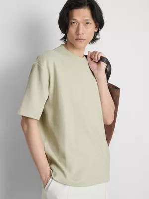 Camiseta texturizada de manga corta de The Edit