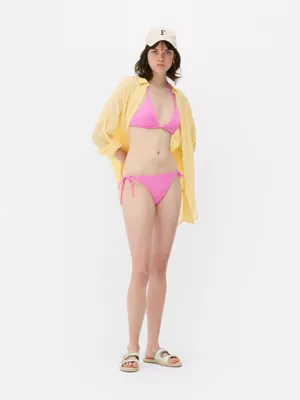 Braguita de bikini triangular acanalada
