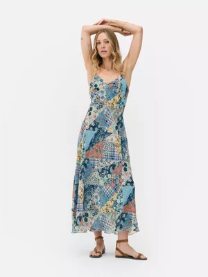 Vestido largo de patchwork de Rita Ora