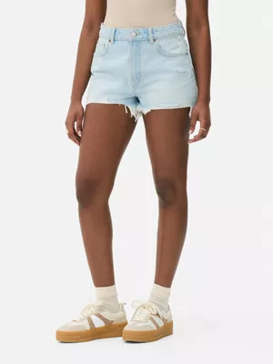 Pantalones cortos vaqueros rasgados