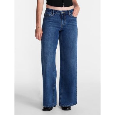 No Boundaries Women's Mid-Rise Baggy Wide-Leg Jeans, Approx. 31 in Inseam