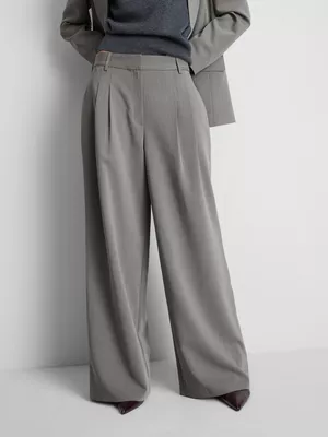 Pantalones plisados de pernera ancha By Coleen