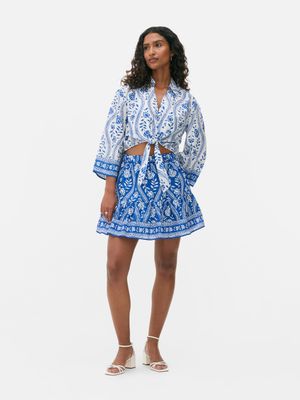 Minifalda estampada a capas