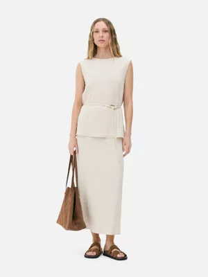 Top con textura arrugada de The Edit