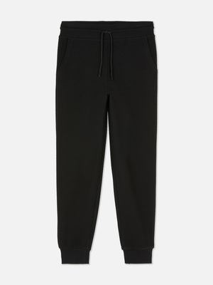 Joggers con textura de nido de abeja