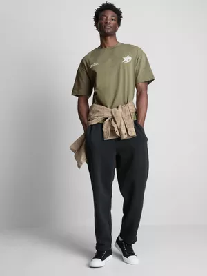 Camiseta de manga corta con estampado gráfico