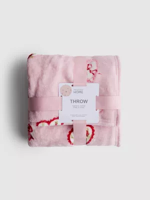 Manta con estampado de corazones imitando ganchillo