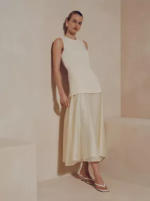 Vestido midi con péplum a capas de The Edit