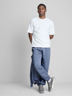 Pantalones de chándal con bajos ajustados y cordón
