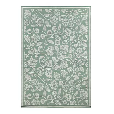 Red Shed 5X7 Outdoor Rug