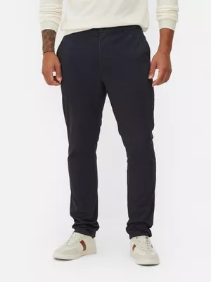 Pantalones chinos elásticos de corte entallado