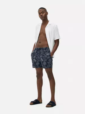 Bermudas con bordado de hojas