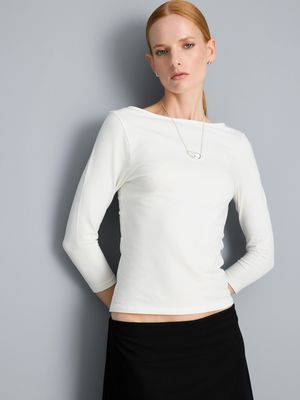 Camiseta con escote barco