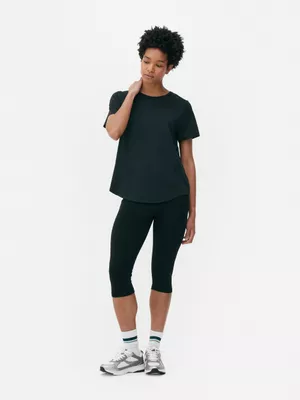 Camiseta deportiva de cuello redondo