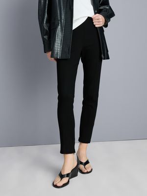 Pantalones rectos ajustados