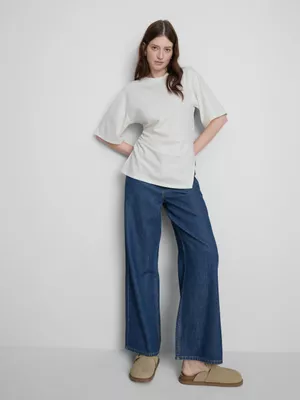 Camiseta asimétrica fruncida de The Edit