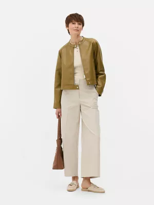 Pantalón militar de talle medio y pernera ancha
