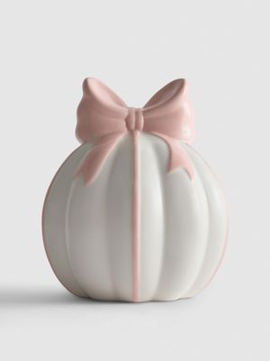 Adorno en forma de calabaza con lazo