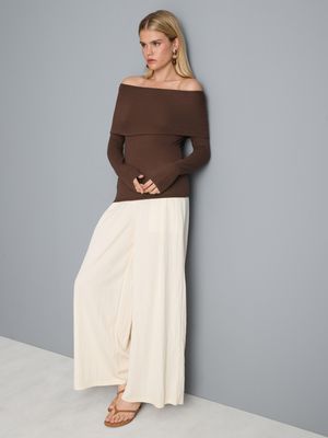 Camiseta de manga larga y escote bardot