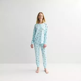 Women's Jammies For Your Families® Hit the Slopes Pajama Top & Pajama Bottoms Set