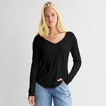 Juniors' SO® Long Sleeve V-Neck Tee