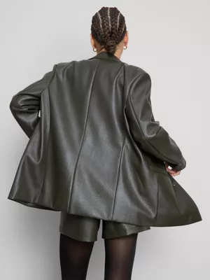 Blazer de PU de Paula Echevarría