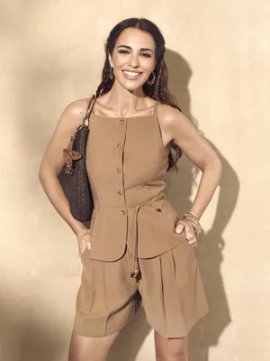 Chaleco péplum de Paula Echevarría