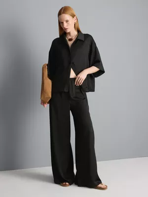Pantalones de satén rectos texturizados