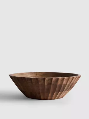 Cuenco para servir de madera festoneada