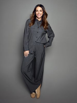 Camisa militar holgada de Paula Echevarría