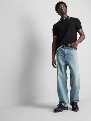 Polo con textura de nido de abeja