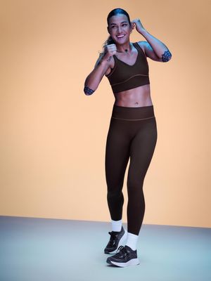 Primark Form | Top corto sin costuras con ribete