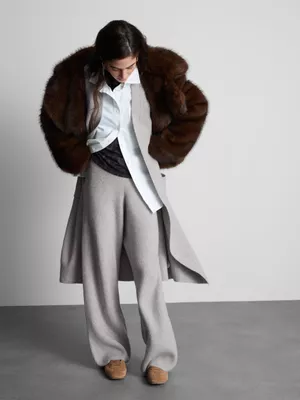 Pantalones de canalé de talle medio