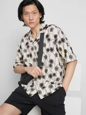 Camisa bordada de manga corta de The Edit