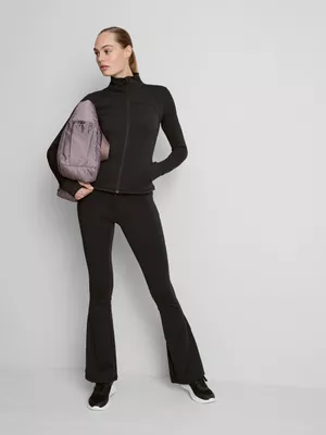 Chaqueta ultrasuave con cremallera integral