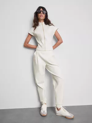 Top con cremallera integral y cuello alto By Coleen