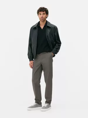 Pantalones chinos entallados