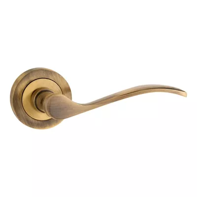 JUEGO DE MANILLA ROSETA LATON BRONCE  MOD 1152