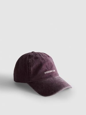 Gorra con eslogan de Paula Echevarría