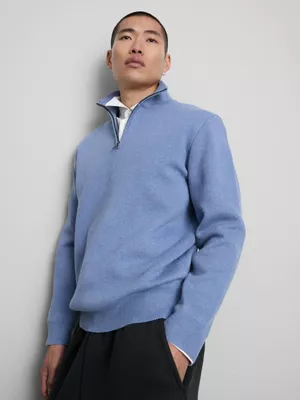 Jersey con cuello chimenea y media cremallera