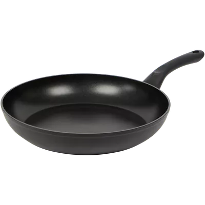 Pánev Ambition
