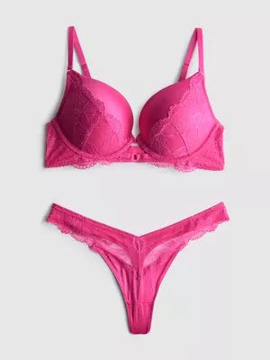 Set de ropa interior de encaje con sujetador push up