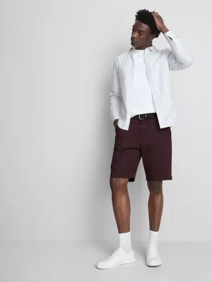 Pantalones cortos chinos con cinturón