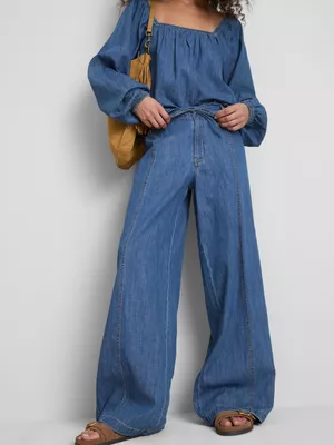 Vaqueros de algodón anchos de Paula Echevarría