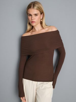 Camiseta de manga larga y escote bardot