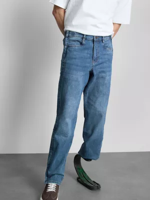 Vaqueros adaptables de pernera recta con cinturilla alta