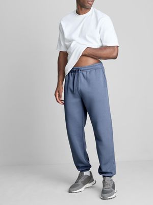Pantalones de chándal con bajos ajustados y cordón